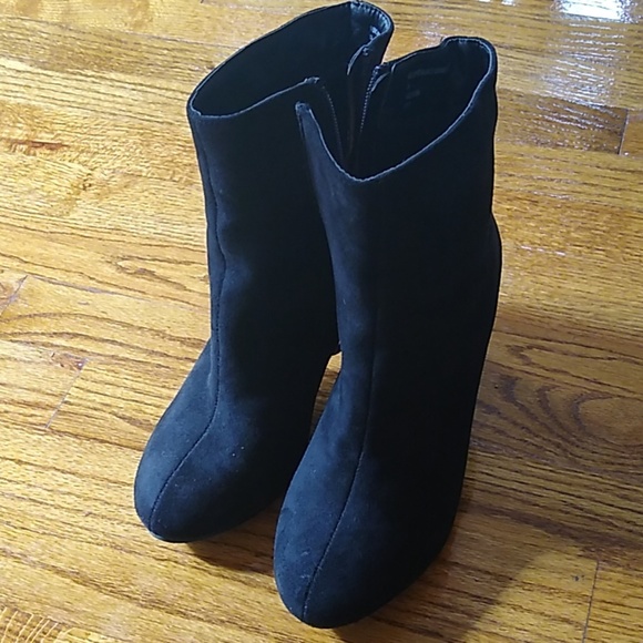Diba Shoes - Black Boots Diba Shoes - Black Boots